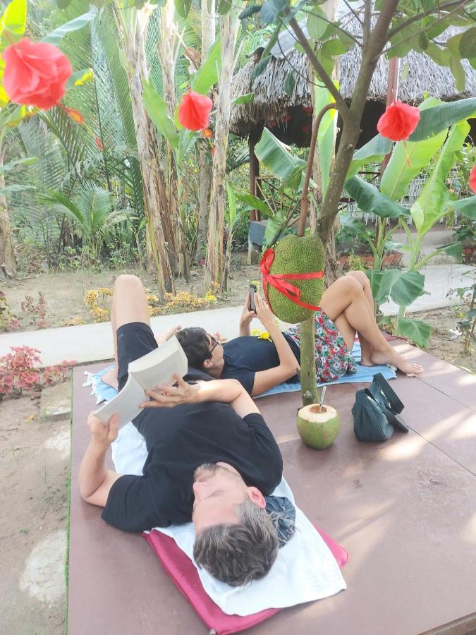 Homestay Nam Hàm Luông Ben Tre Esterno foto