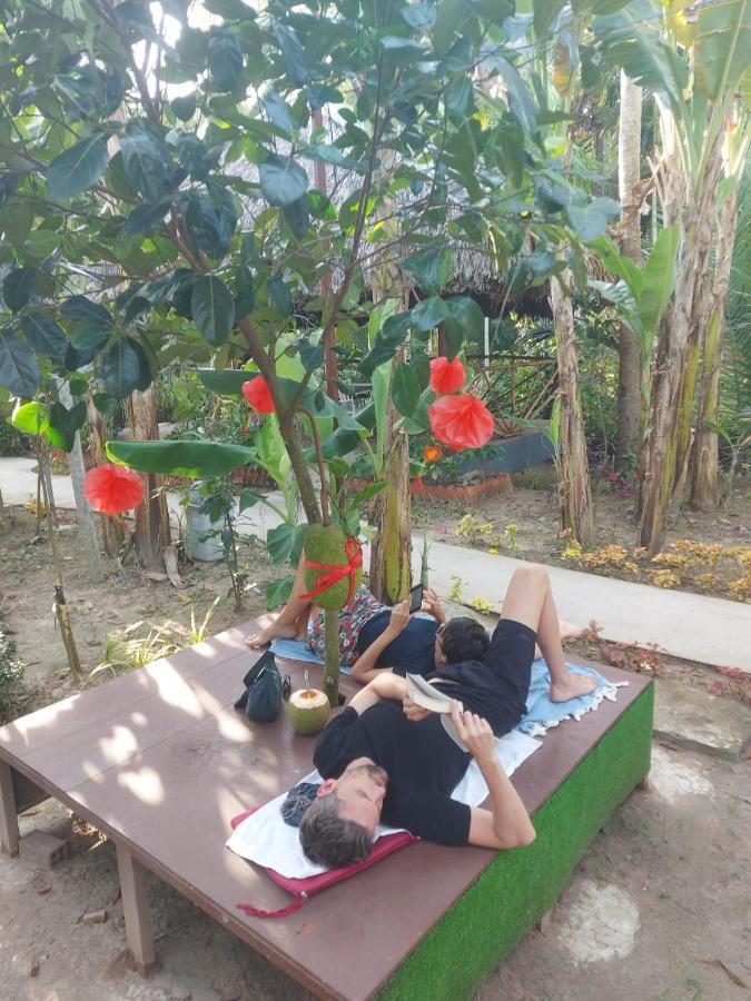 Homestay Nam Hàm Luông Ben Tre Esterno foto